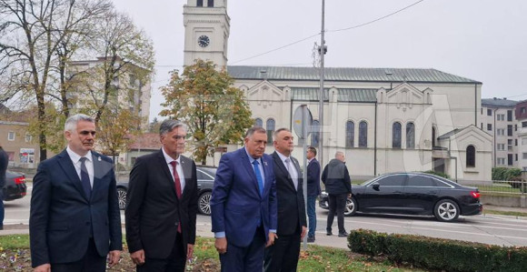 Priča o samostalnosti Republike Srpske je šarena laža SNSD-ove vlasti!