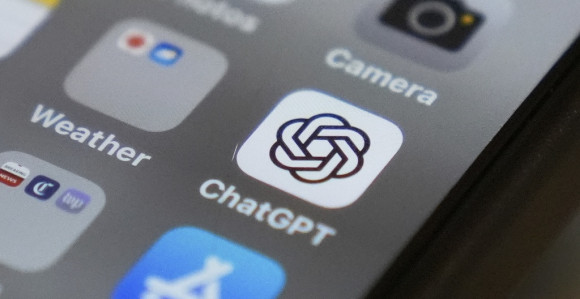 Више од 1,5 милиона људи напустило ЦхатГПТ, ево зашто