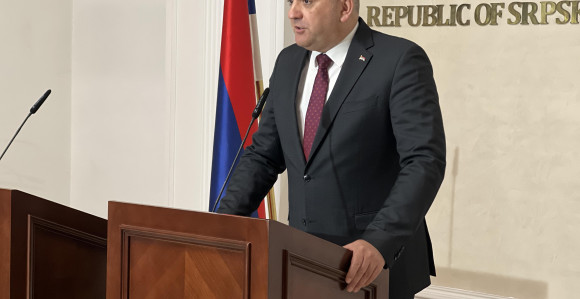 Пала поново Влада Републике Српске, Саво Минић поднио оставку