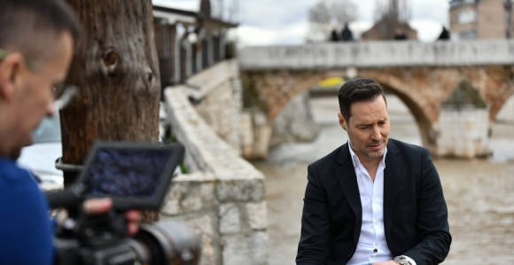 Peđa Jovanović snimao spot na ulicama Sarajeva