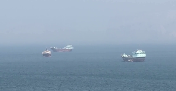 ИРГЦ: Гађали смо брод повезан са Израелом у Ормузу