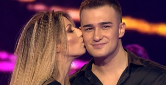 Pjevač poslije 10 godina progovorio o Radi Manojlović