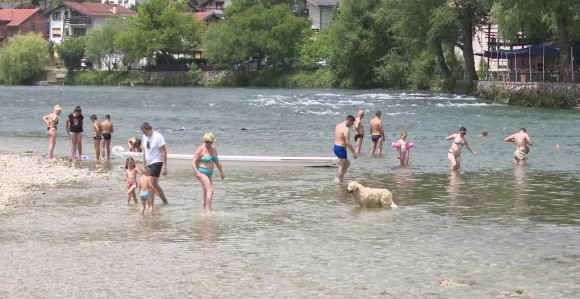 Јапан: Нова ријеч за веома врућ дан - "кокушоби"