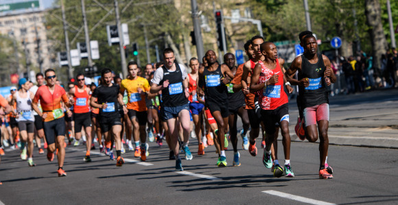 Polumaratonskom trkom počeo 39. Beogradski maraton
