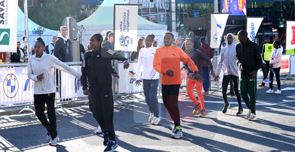 Počeo Beogradski maraton, učestvuje 14.500 takmičara