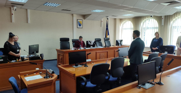 Skoro tri godine zatvora zbog kupovine glasova