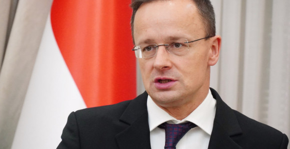 Šokantno priznanje Sijarta: Bori se sa teškom bolešću