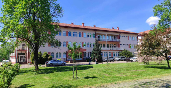 Trojici određen pritvor zbog više krivičnih djela