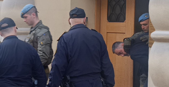 Страшни детаљи убиства: Бившу супругу тукао, везао, па пуцао