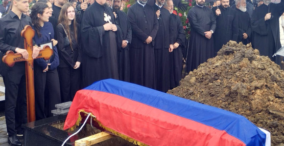 Boban Kusturić sahranjen uz najviše počasti