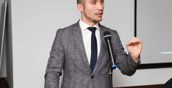 Ko je vjerovao SNSD-u, sam plaća PDV za prvu nekretninu