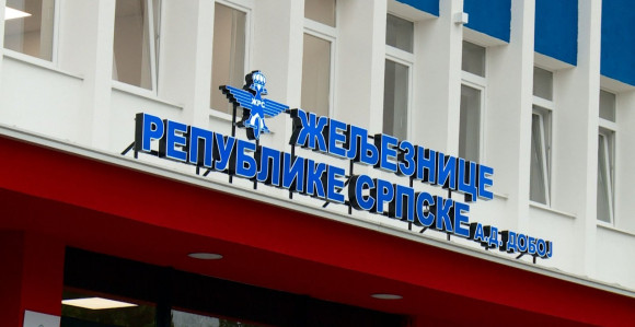 Стевановић: Половина радника у "ЖРС"је непотребна