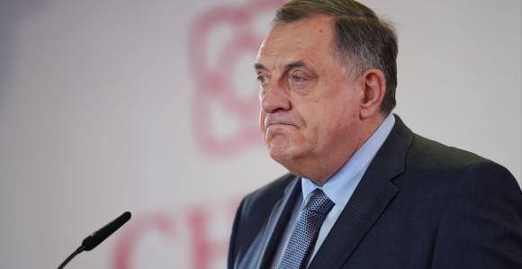 Додик потписао пријаву СНСД-а за изборе, ЦИК одлучује