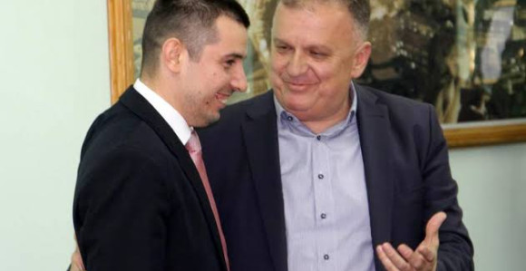 Шулић оптужио Аџића да узима пола од сваког пројекта