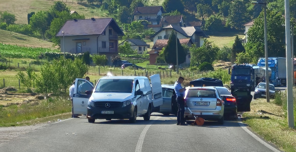 Троје Руса у болници након несреће код Бањалуке