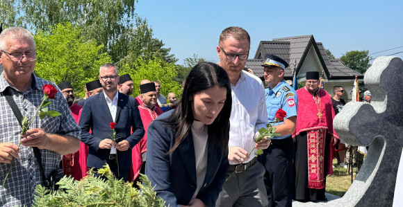 Непријатно је било слушати оправдане звиждуке народа Милораду Додику