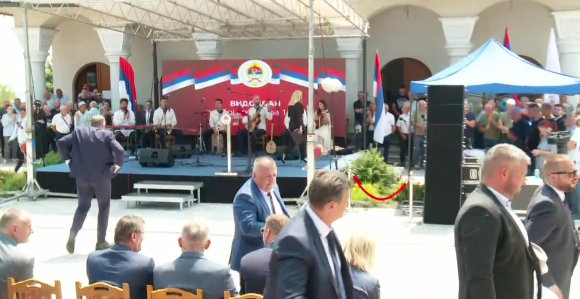 Додик злоупотријебио обиљежавање пробоја коридора, делегација СДС-а са предсједником Бранком Бланушом напустила скуп када је он изашао за говорницу (ВИДЕО)