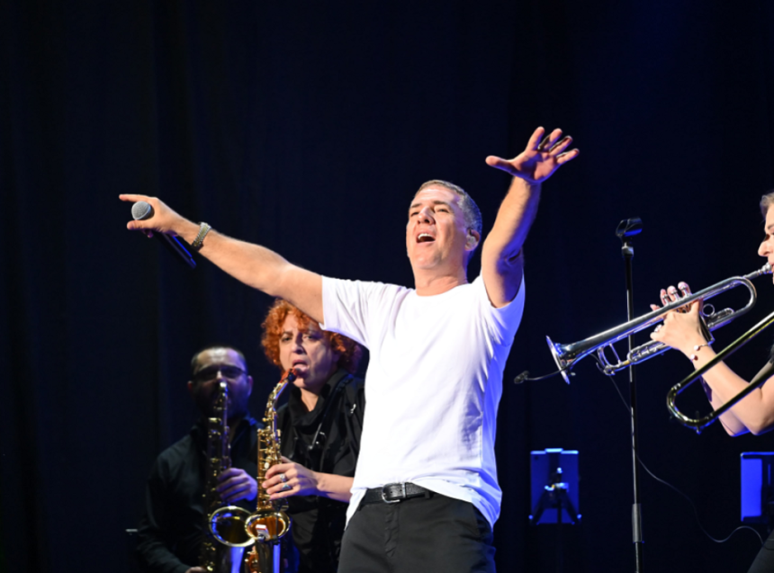 Joksimović održao koncert na Kastelu, slijedi Zetra