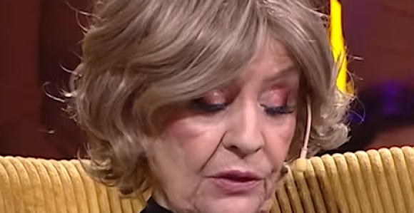 Лепа Лукић пала у продавници, задобила два прелома