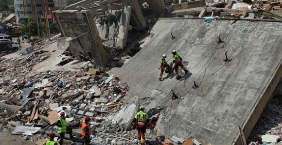Više od 43.000 ljudi i dalje nestalo nakon zemljotresa