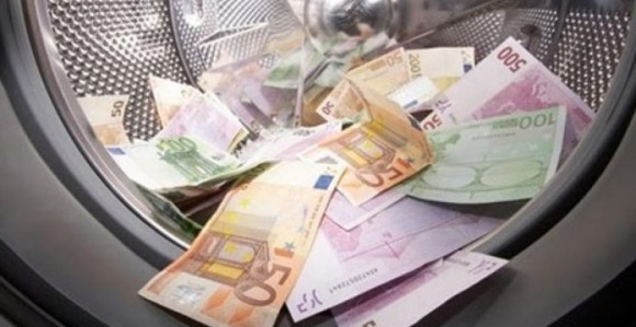 Bračni par iz Doboja osumnjičen za pranje pola miliona KM