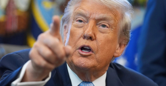 Хамнеи: Ово показује да је Трампов потпис безвриједан