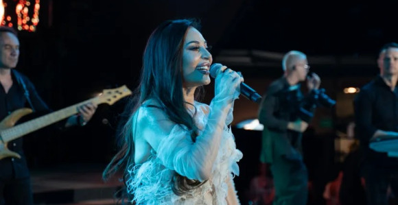 Цеца напунила највећу дискотеку до последњег места