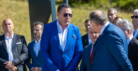 Недељко Елек одбио да преда фотељу Сарајево - гаса