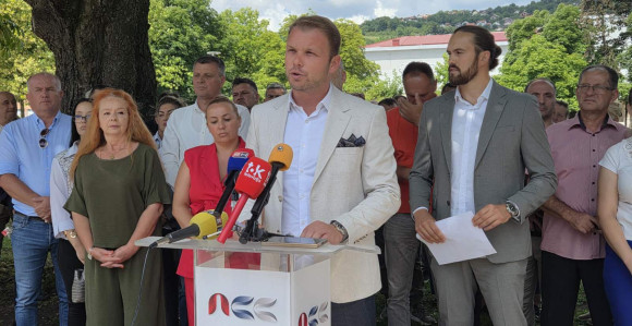 Станивуковић у Добоју: Град без управе, дворане и позоришта