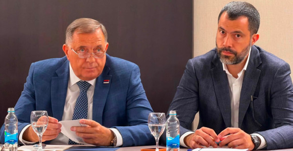 Аналитичари и опозиција упозоравају: Злоупотреба јавних ресурса и података главно оружје режима пред изборе