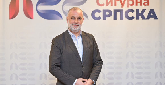 Каран изолован, функција предсједника изгубила на значају