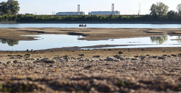 Пет критичних дана због ниског водостаја Дунава