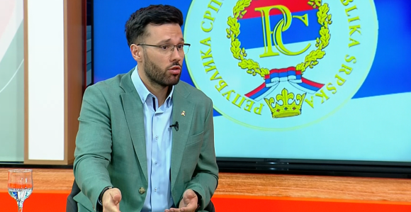 Режим енормним задужењима нуди народу неизвјесност