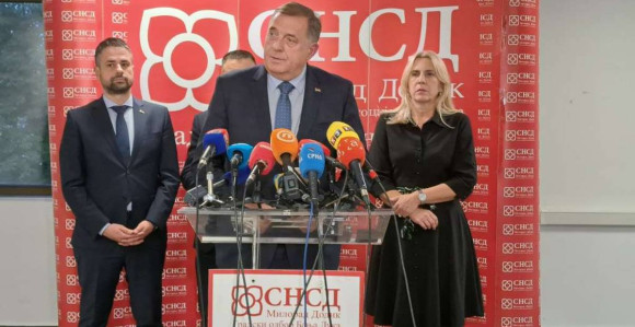 Стенограм из 2007. године потпуно разоткрива Додика: Како је СНСД предложио и подржао Ешдаунов закон о државној имовини