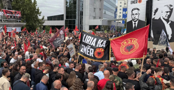 Величање тзв. ОВК и пријетње ако вође не буду ослобођене