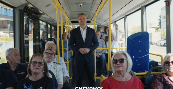 Станивуковић обећао: Пензионери ће добити 13. пензију