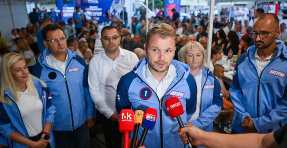 На тапету власти за продају је и "Електропривреда"