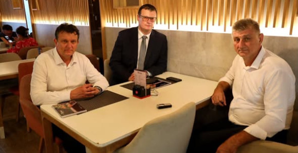 I ostali lideri da pokažu kakav im je bio ratni put