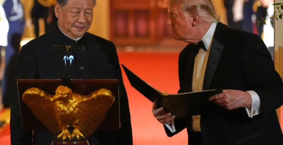 Откривено о чему су разговарали Си и Трамп у Бијелој кући
