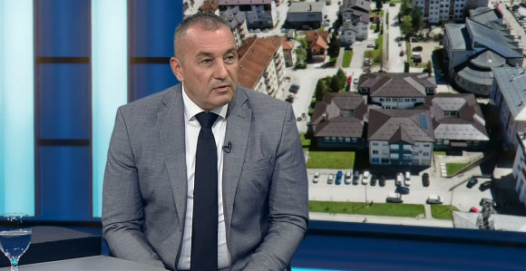 Дијеле стоку и новац, грађане плаше да се зна за кога гласају