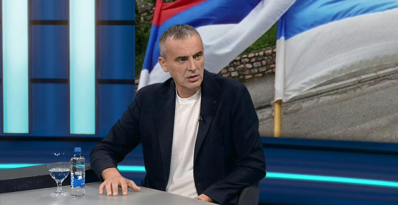 За режим ће гласати само онај ко мора, слободни људи желе промјене (ВИДЕО)