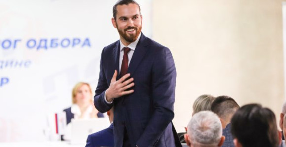 Građani biraju - partijske dilove ili normalan sistem
