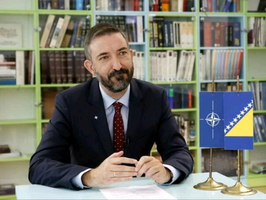 Brisel: NATO je u BiH, Srbija je vojno neutralna