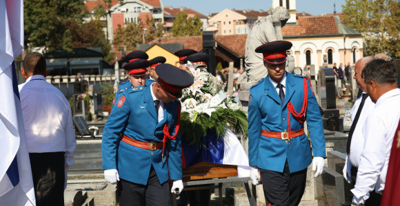 Сахрањена бивша предсједница Српске Биљана Плавшић