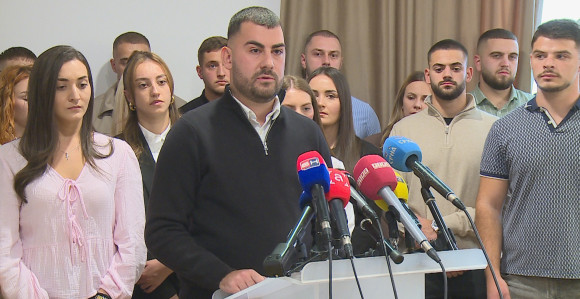 "Осјећамо се издано": Студенти из Српске оштро осудили транспаренте из Новог Пазара и најавили Збор студената