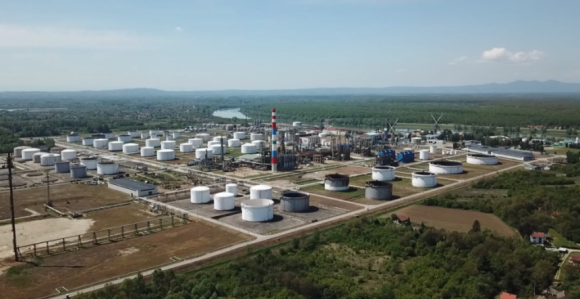 Додиков “план”: Бићемо нафтна сила у региону уз помоћ САД!