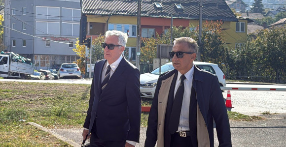 Погледајте снимак изрицања пресуде бившем директору ОБА